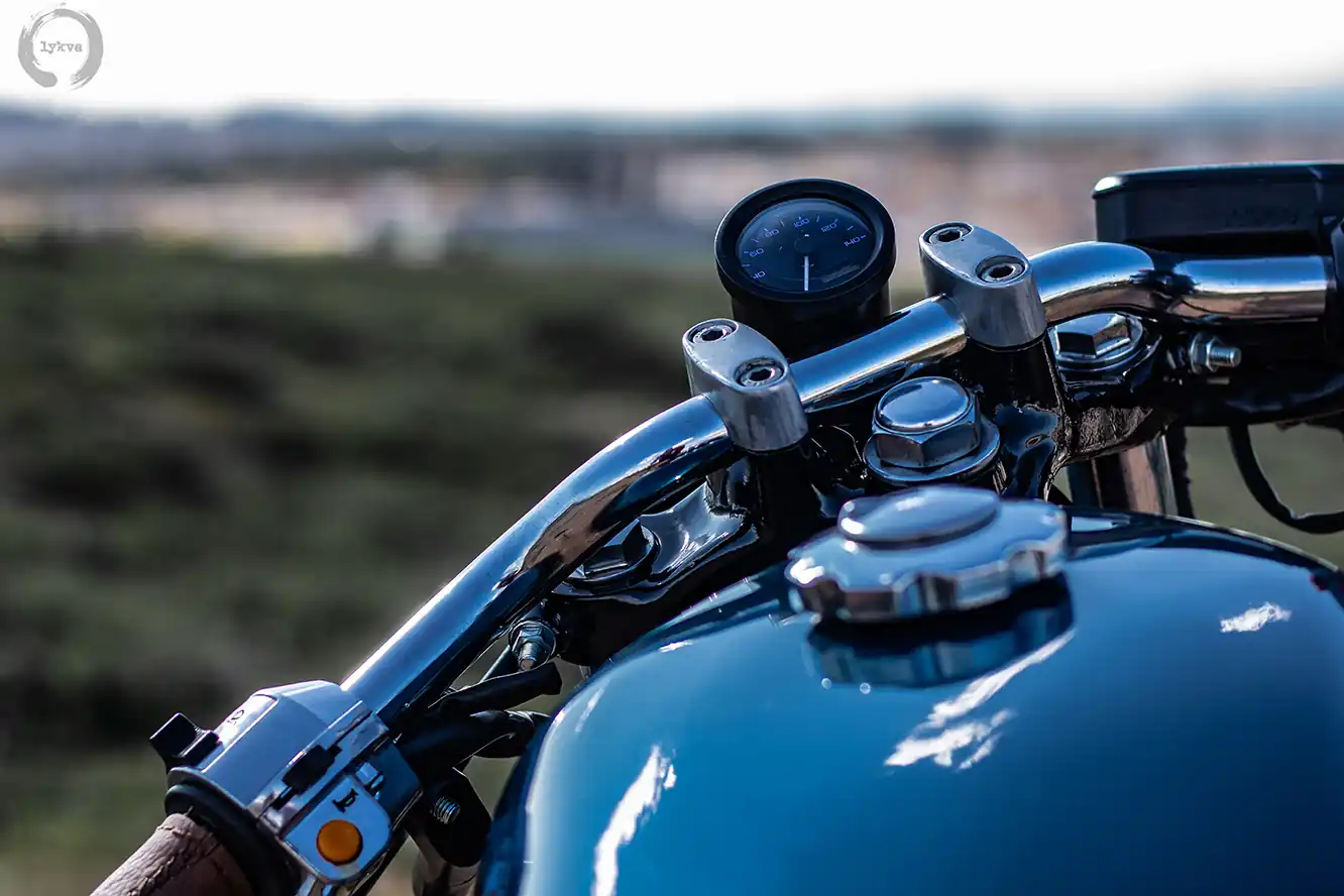 CB250RS-Cafe-Racer-6